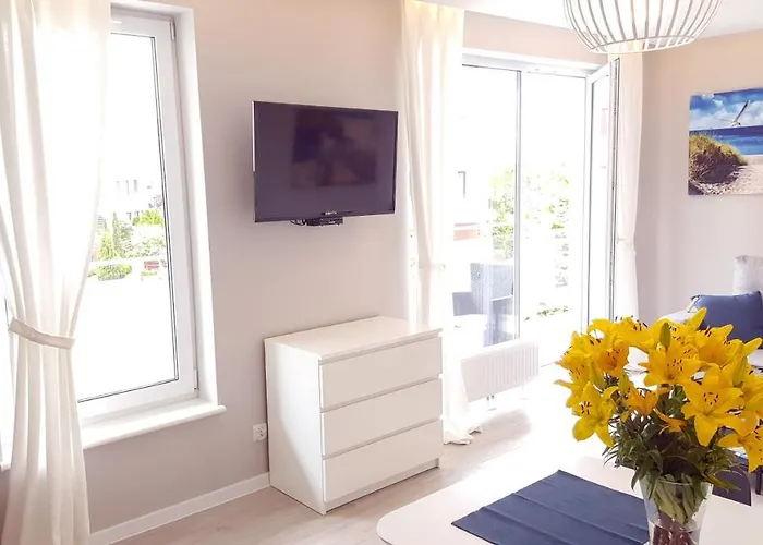 Komfortowy Lazur Z Garazem Apartment